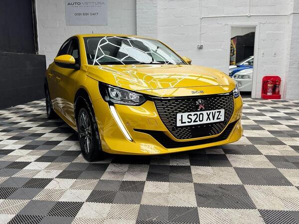 Peugeot E-208 view 7