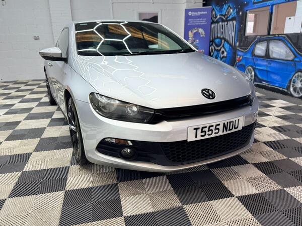 Volkswagen Scirocco view 7