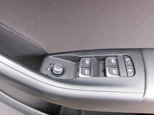 2017 Audi Q3 1.4 TFSI CoD Sport Euro 6 (s/s) 5dr