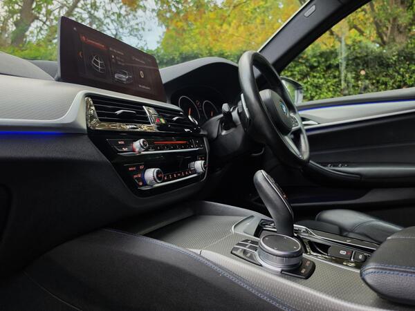 2019 BMW 5 Series 2.0 520d M Sport Touring Auto Euro 6 (s/s) 5dr