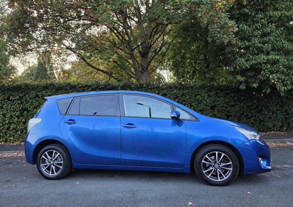 2014 Toyota Verso 1.8 V-Matic Icon Multidrive S Euro 5 5dr Euro 5