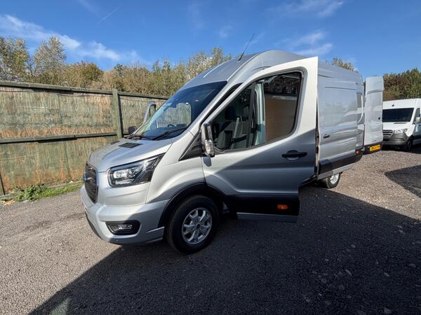 2023 Ford Transit 2.0 350 EcoBlue MHEV Limited RWD L4 H3 Euro 6 (s/s) 5dr