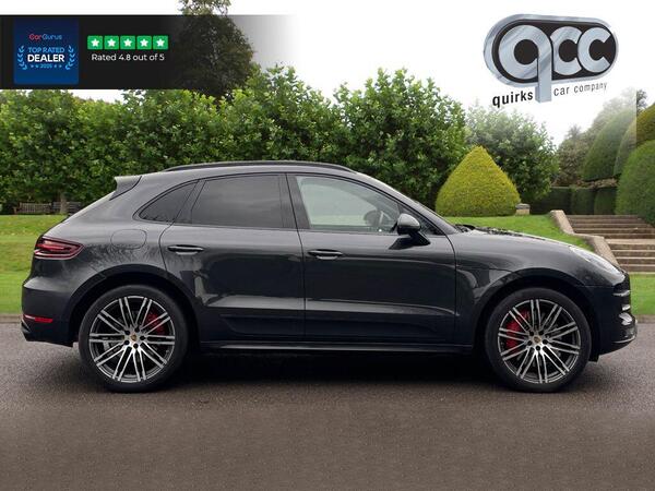 Porsche Macan view 2