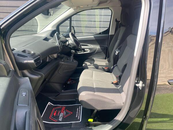 2023 Peugeot Partner 1.5 BlueHDi 1000 Asphalt Premium + Standard Panel Van SWB Euro 6 (s/s) 5dr