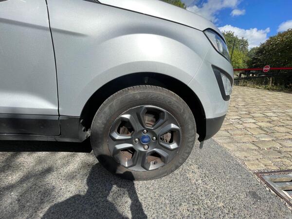 Ford EcoSport view 7