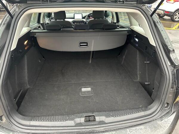 Ford Focus view 5