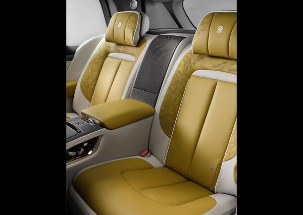 Rolls-Royce Cullinan view 4