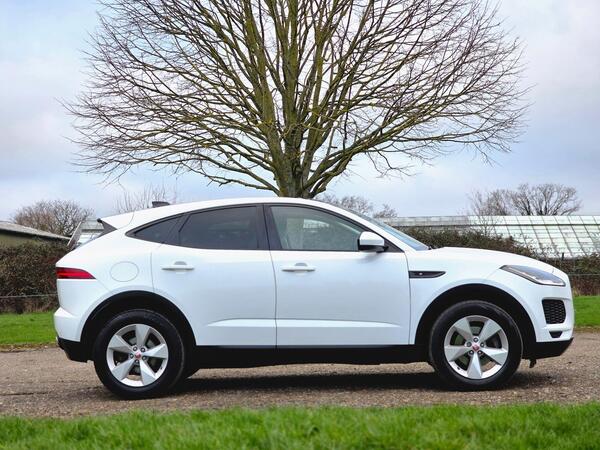 Jaguar E-Pace view 3