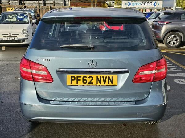 Mercedes-Benz A view 4