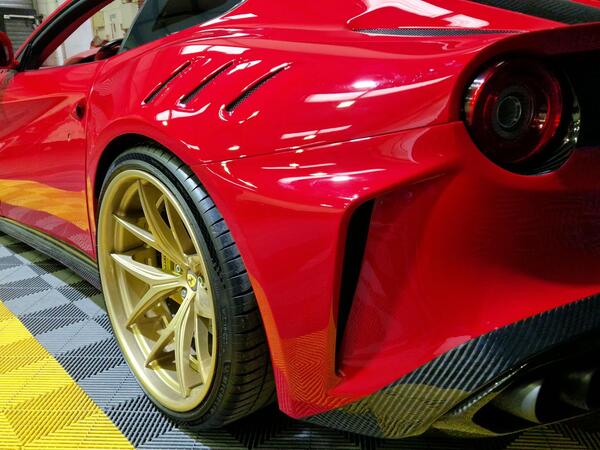 Ferrari F12 view 6