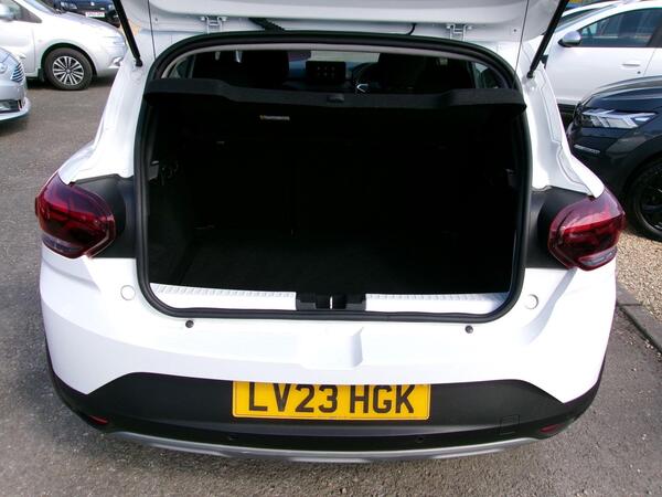 2023 Dacia Sandero Stepway 1.0 TCe Prestige Euro 6 (s/s) 5dr