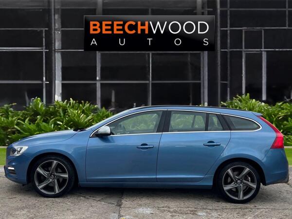 Volvo V60 view 4