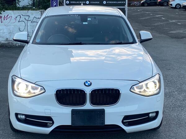 BMW 1 Series view 2