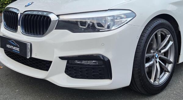 2019 BMW 5 Series 2.0 520d M Sport Touring Auto Euro 6 (s/s) 5dr