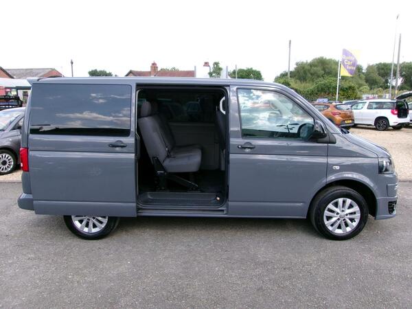 2014 Volkswagen Transporter Shuttle 2.0 TD T30 S L1 H1 4dr