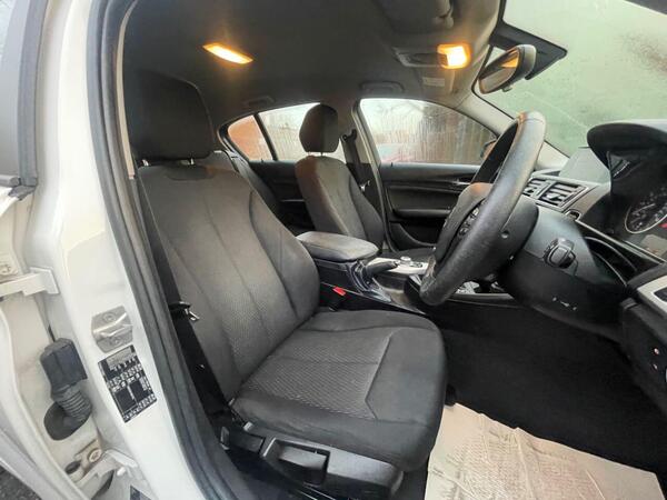 BMW 1 Series view 2