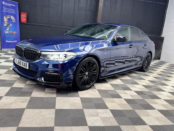 BMW 5 Series view 3