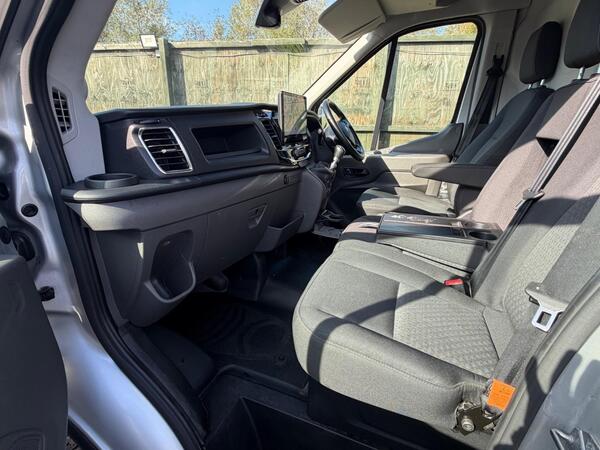 2023 Ford Transit 2.0 350 EcoBlue MHEV Limited RWD L4 H3 Euro 6 (s/s) 5dr