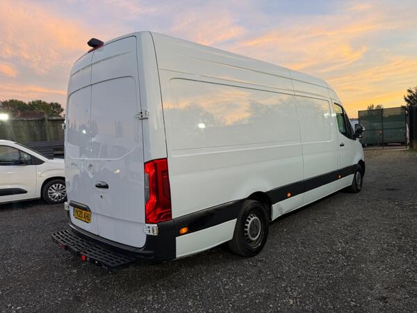2020 Mercedes-Benz Sprinter 2.1 314 CDI RWD L3 H2 Euro 6 5dr