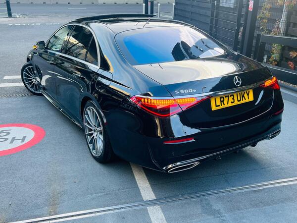 Mercedes-Benz S-Class view 3