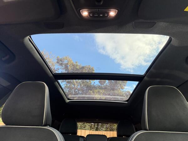 2022 Volvo XC40 1.5 T3 R-Design Auto Euro 6 (s/s) 5dr