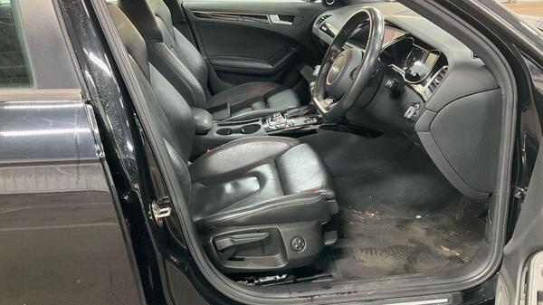 Audi A4 view 2