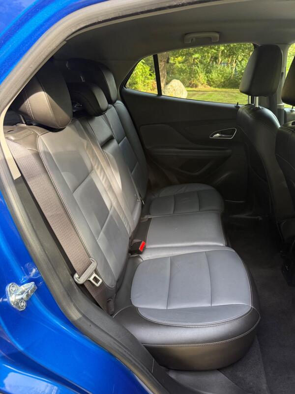 2016 Vauxhall Mokka 1.6i SE 2WD Euro 6 (s/s) 5dr
