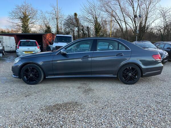 Mercedes-Benz E-Class view 6