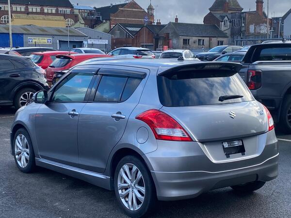 Suzuki Swift view 7