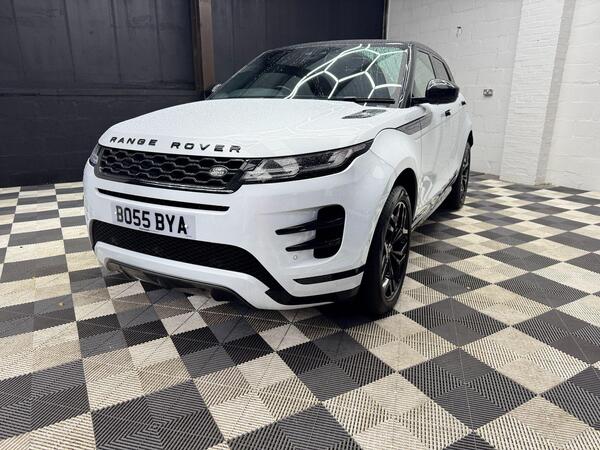 Land Rover Range Rover Evoque view 3