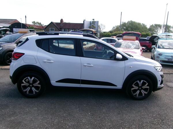2023 Dacia Sandero Stepway 1.0 TCe Prestige Euro 6 (s/s) 5dr