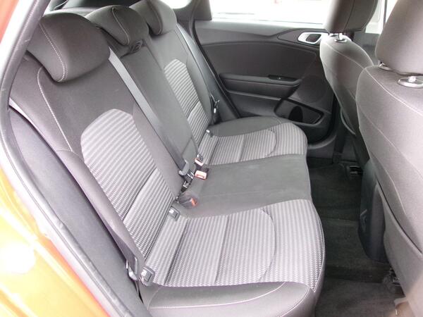 2024 Kia Ceed 1.5 T-GDi 2 Euro 6 (s/s) 5dr Non-ADAP