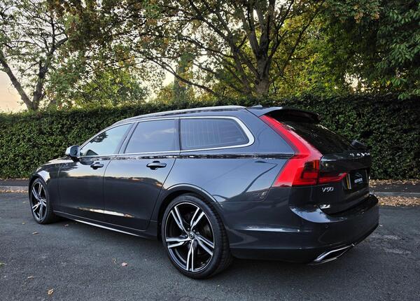2019 Volvo V90 2.0 D5 PowerPulse R-Design Auto AWD Euro 6 (s/s) 5dr