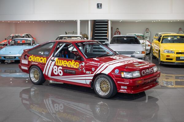 Toyota Corolla view 3