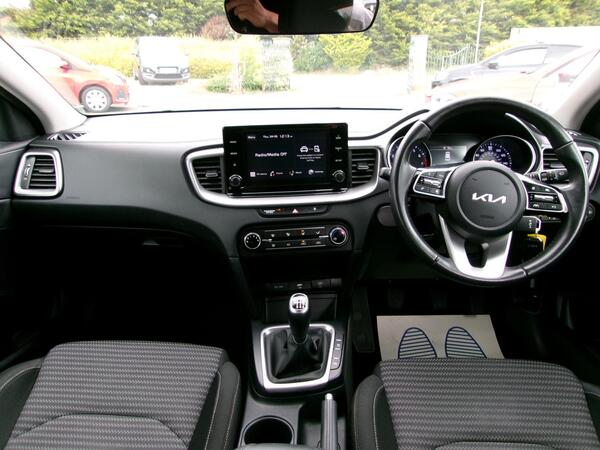 2024 Kia Ceed 1.5 T-GDi 2 Euro 6 (s/s) 5dr Non-ADAP