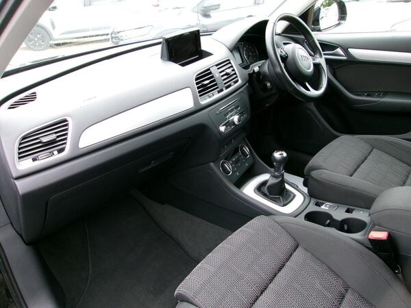 2017 Audi Q3 1.4 TFSI CoD Sport Euro 6 (s/s) 5dr