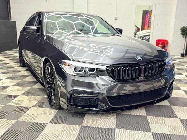 BMW 5 Series view 5
