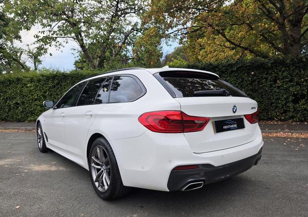 2019 BMW 5 Series 2.0 520d M Sport Touring Auto Euro 6 (s/s) 5dr