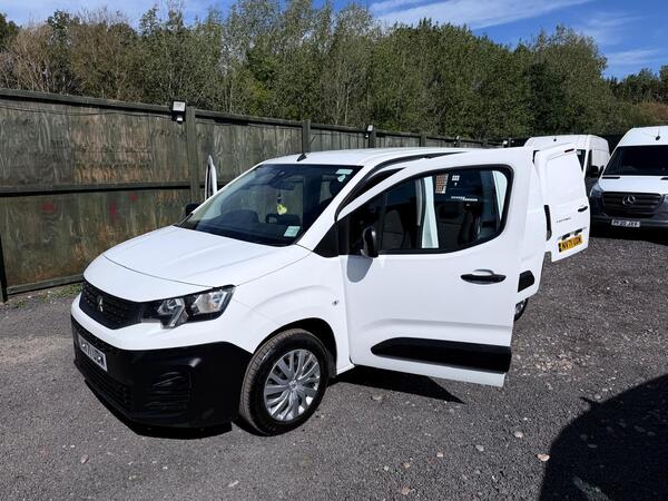 2022 Peugeot Partner 1.5 BlueHDi 850 Professional Premium + Long Crew Van Double Cab 6dr Diesel Manual LWB Euro 6 (s/s) (100 bhp)