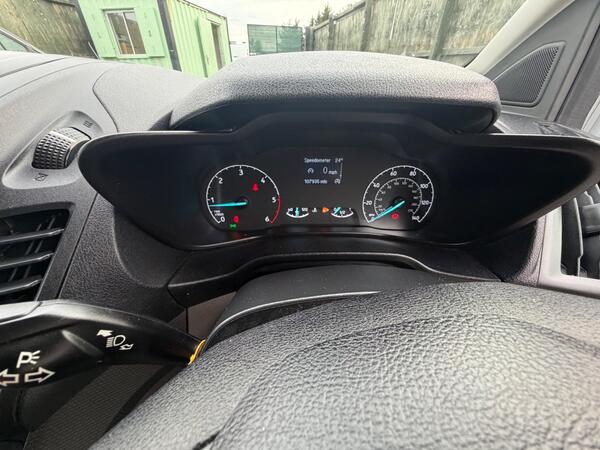 2018 Ford Transit Connect 1.5 220 EcoBlue Crew Van L1 Euro 6 (s/s) 6dr