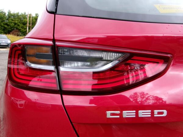 2024 Kia Ceed 1.5 T-GDi 2 Euro 6 (s/s) 5dr Non-ADAP