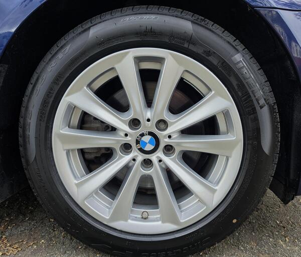 2015 BMW 5 Series 2.0 520d SE Touring Auto Euro 6 (s/s) 5dr