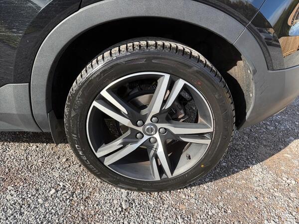 2022 Volvo XC40 1.5 T3 R-Design Auto Euro 6 (s/s) 5dr