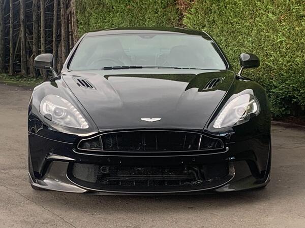 Aston Martin Vanquish view 3