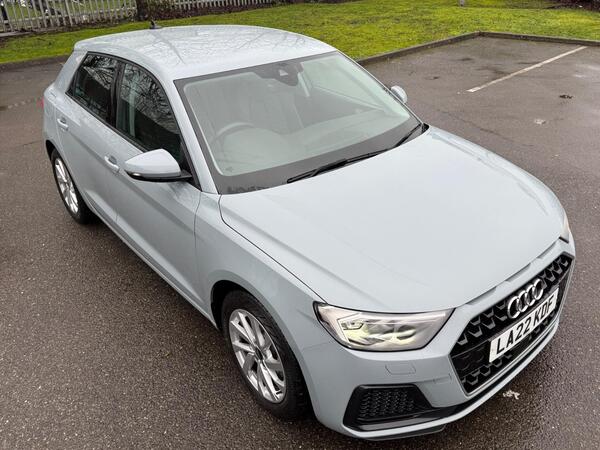 Audi A1 view 3