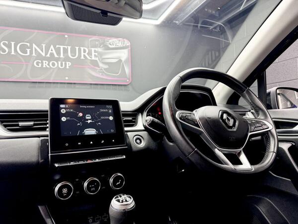 Renault Captur view 2