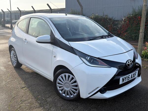 Toyota Aygo view 3