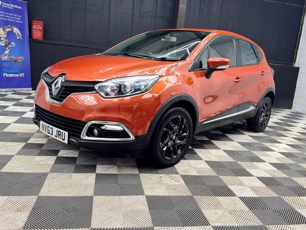 Renault Captur view 3