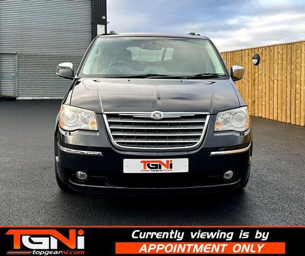 Chrysler Grand Voyager view 3