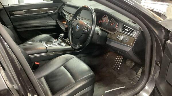 BMW 7 Series view 2